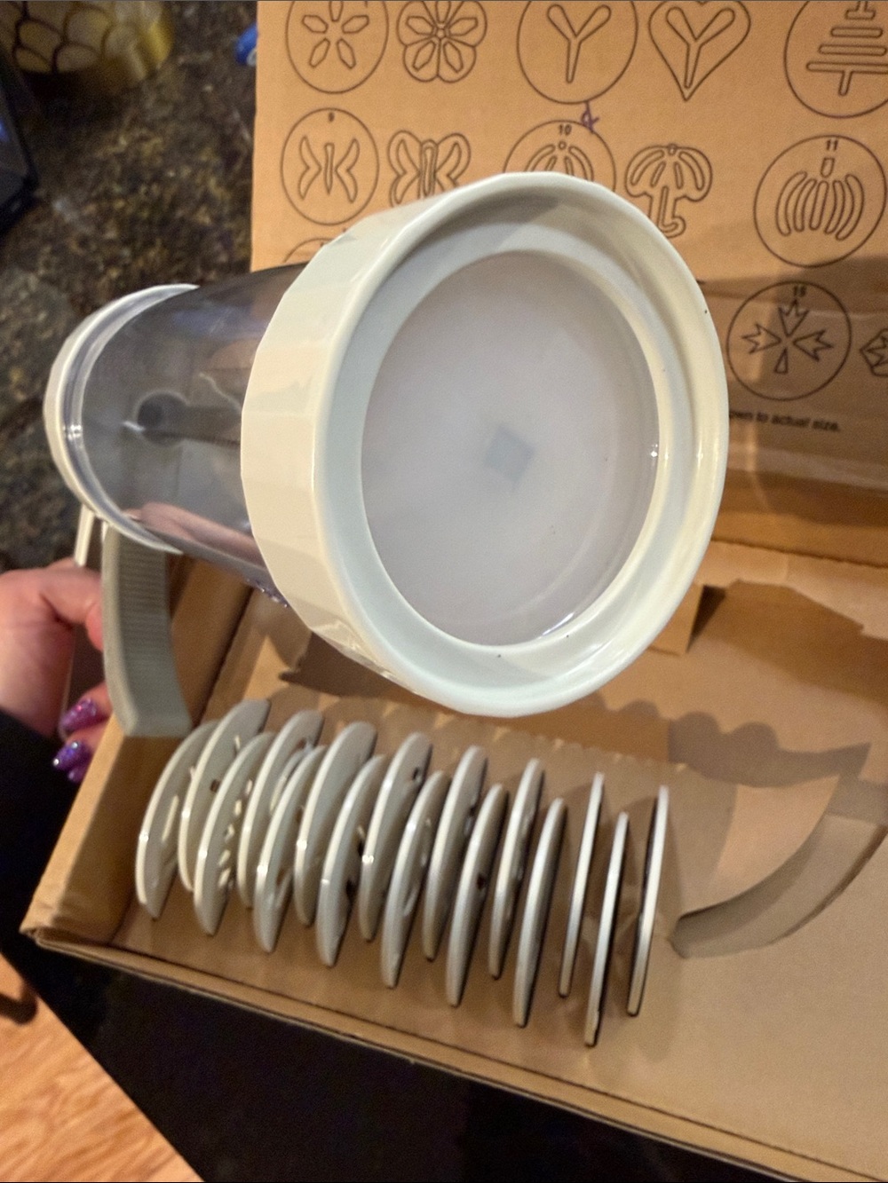 The Pampered Chef Cookie Press - Like New - Picture 5 of 6